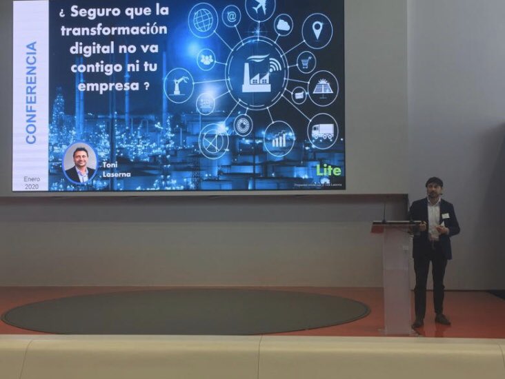 Logika_es's tweet photo. Seguro que la transformación digital no va contigo ni con tu empresa? @Logika_es @ToniLaserna @fjmalaverl #Logikers #TransformacionDigital @Nissan_ESP https://t.co/LMsbr2qL4n