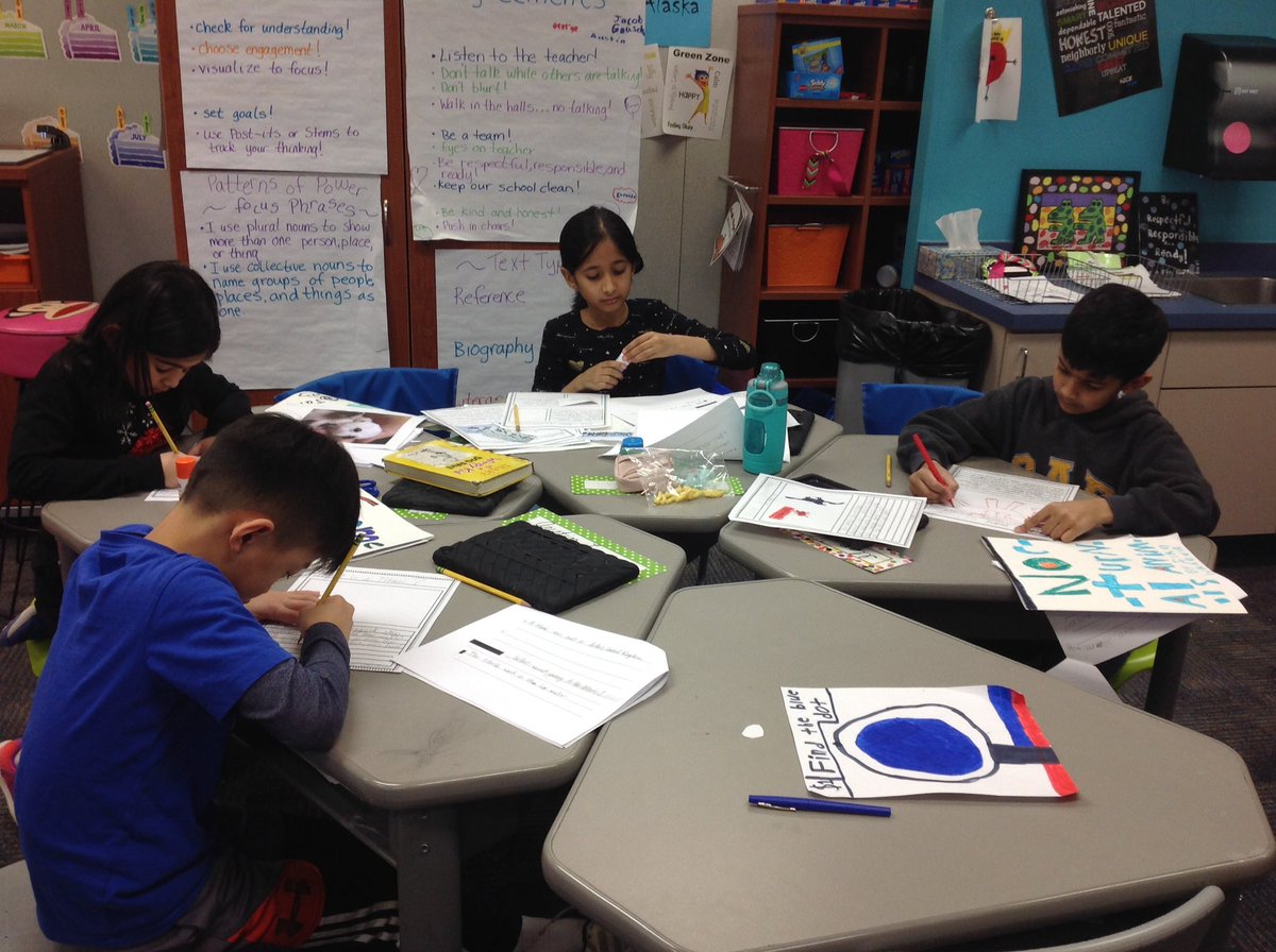 2JBrookForest's tweet photo. The amazing authors in 2J are publishing their nonfiction books!#D53Learns https://t.co/6T4xfX7cig