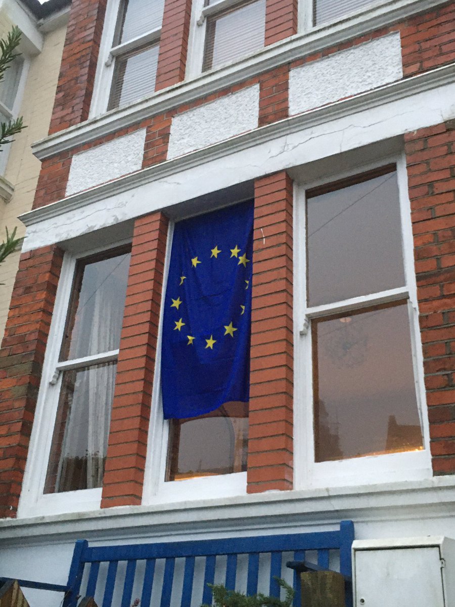 Bibi Lees tweet media