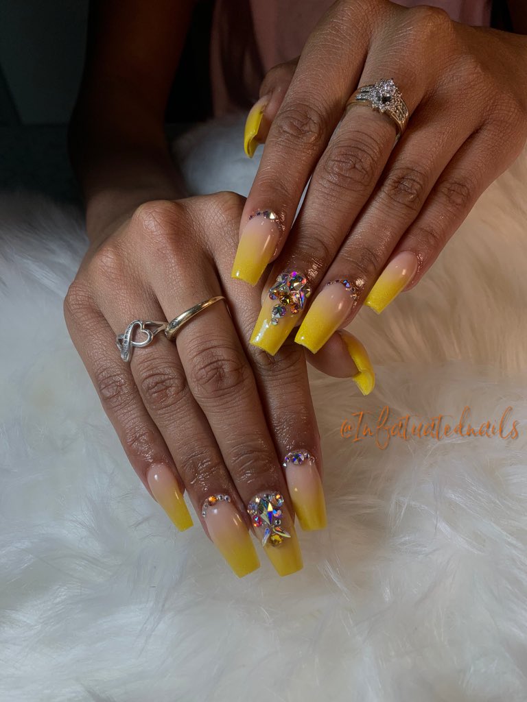 Dopeitsdej's tweet photo. βΌοΈβ¨π¨ DENVER CO πβΌοΈ
LIKE / RT my next client just might be on your timeline.
β’ TRUST THE PROCESS
#blacknailtech #denvernailtech https://t.co/LusoFdAa9I