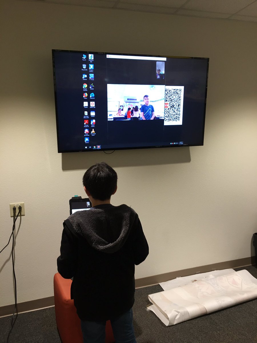Bulldog_Library's tweet photo. We had a great Mystery Skype with a class in Illinois. https://t.co/MUUSteUR7c