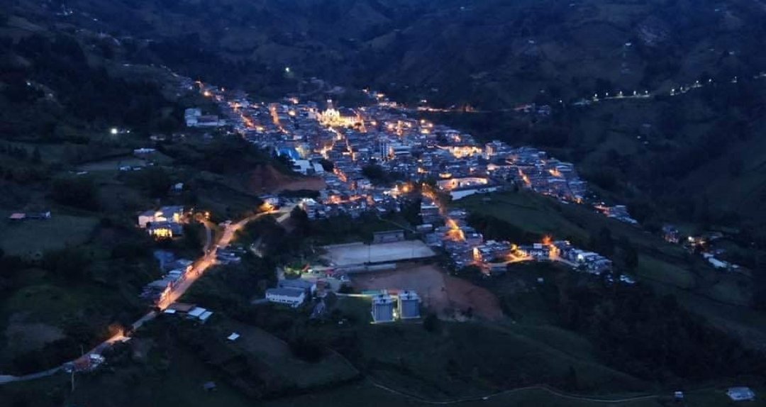 omargomezGRA's tweet photo. ¡¡Feliz cumpleaños Granada¡¡ 213 años de vida municipal. Granada compromiso de siempre  #FelizCumpleañosGranada #Granada213Años #OrgulloGranadino. https://t.co/koD9OKytE4