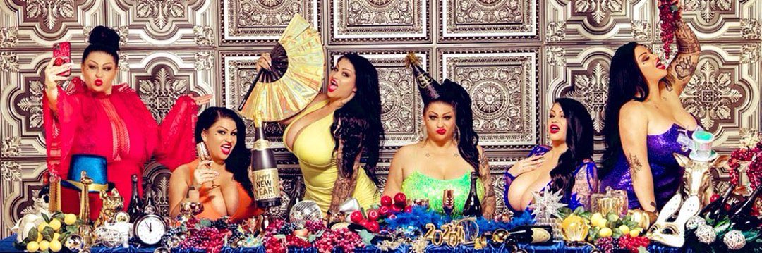 Honeytheimpaler's tweet photo. Come see @theMACKmovies and @TheSamanthaMack at the Vancouver Taboo Show Feb 7-9 tickets at https://t.co/7Xw6G2eAiw meet the people youโve been dreaming about #mackmodelarmy #tabooshow #pornobootcamp https://t.co/uIG768eDOQ