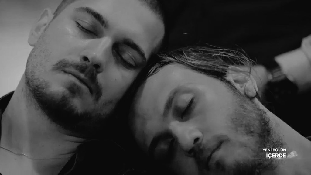 DiziciBagyan's tweet photo. Yılmaz Brothers 💛 https://t.co/QGsgL6NhrR