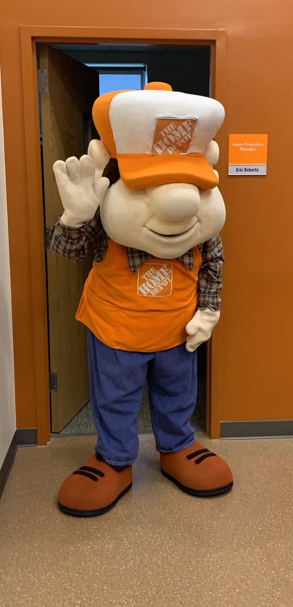 RAPM_Eric's tweet photo. Waited 2.5 years to put this costume on and couldn’t have asked for a better occasion than the Dallas FDC 5824 Grand Opening congratulations team we did it! More great things on the horizon! https://t.co/AuP6aULbiO