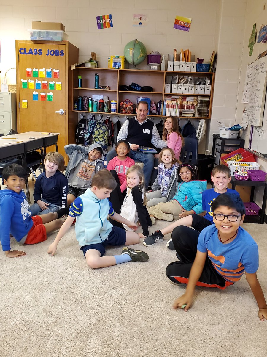 Robyn7088's tweet photo. Mystery Reader Friday! Thank you, Mr. Lewis, for reading to our class today.  #sharonstrong #sharonreads https://t.co/WKMdUmyE5o