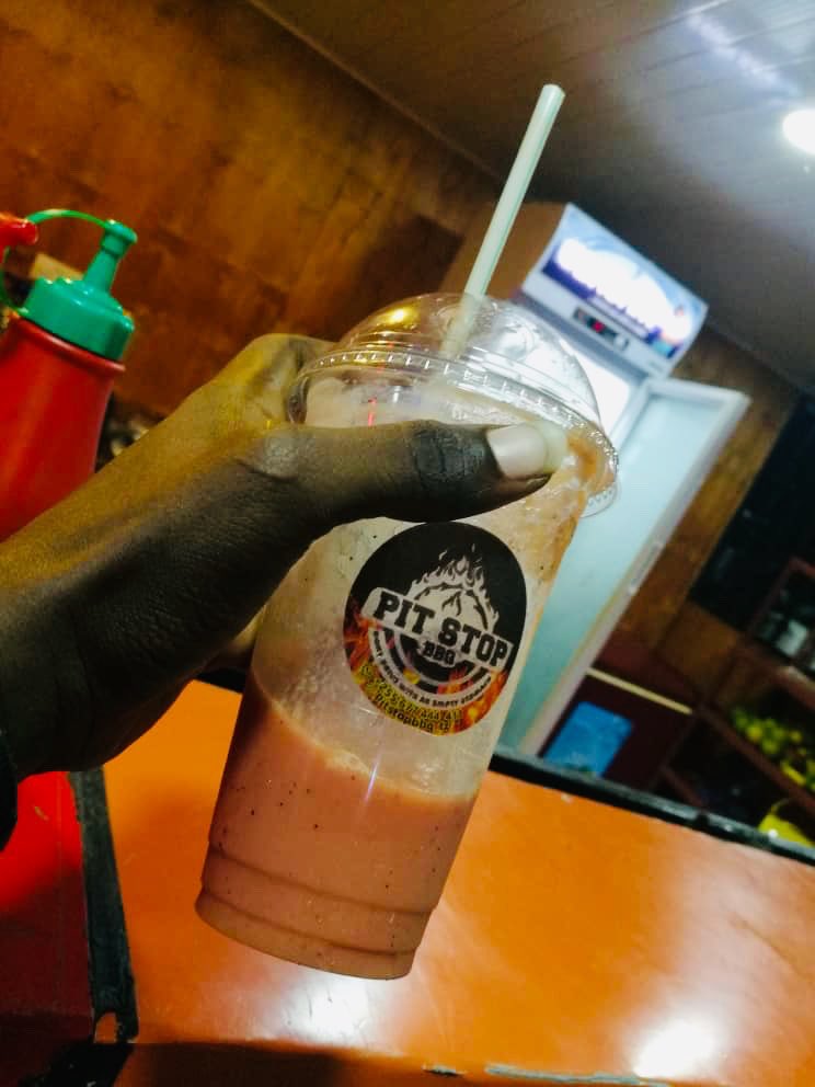 ItsMe_Jabeer's tweet photo. Mnyamwez the Man himself from Sinaloa @carloshudax. Mzee ulitisha sna leo. Ile Lemone sio powah mzeee
#PitStopBBQ 🔥🔥🔥 https://t.co/zpxdy2yEWw