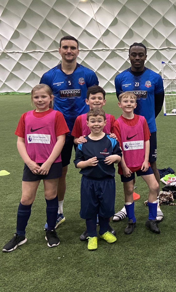 S_Obertelli's tweet photo. 🟥🟨 Not forgetting our tremendous ‘Mini Whistlers’ ... Year 5/6 pupils from schools taking part in this afternoon’s tournament put last week’s Referee training to good use by officiating every fixture. Thank You! #WellDoneRef https://t.co/TLo7BgAj0B