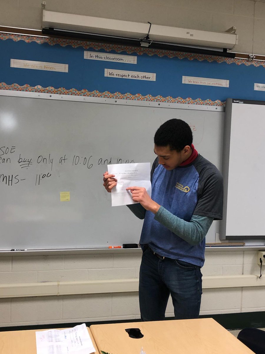 RdgMuhlCTC's tweet photo. Thanks to our Dental Occupations students who took some time today to teach an oral hygiene lesson to a few of our Service Occupations Education students, who then went back to their classroom and shared what they learned with the rest of their class. Thanks for the fun! #RMCTC https://t.co/dksGAfmZgR