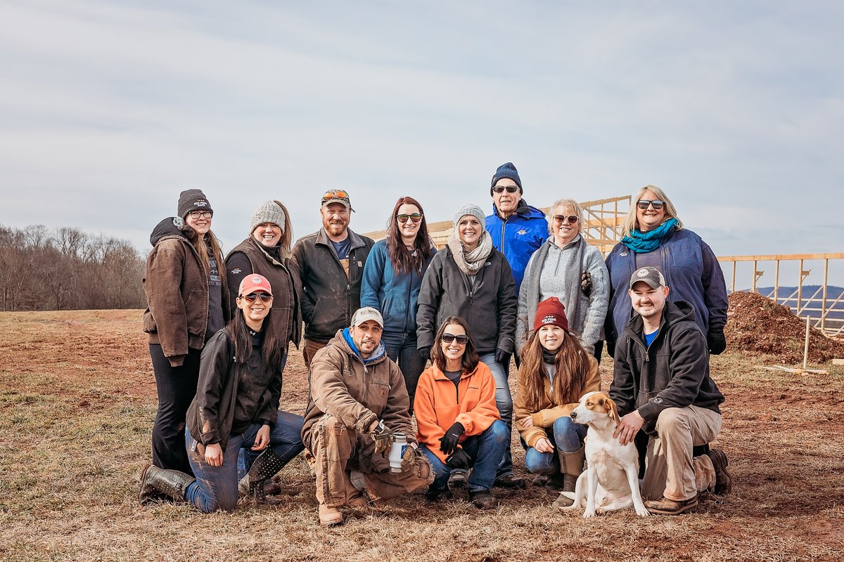 Mid_Penn_Bank's tweet photo. Graceful Acres, an equine therapy facility in Halifax, PA, recently had some property damage due to weather conditions. They were in need of help to clean up the damaged portion of their new arena that is under construction. Our employees were happy to show up and lend a hand! https://t.co/NHzw4Oygsa