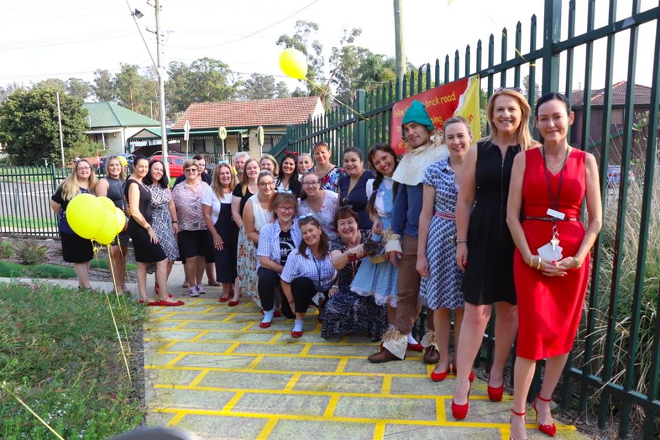 abusuttil2's tweet image. St Joseph's Primary School Kingswood students were invited to follow the Yellow Brick Road and teachers promised they would put their best red shoe forward, while Dorothy and Scarecrow were there to meet and greet students  as they made their way into class.