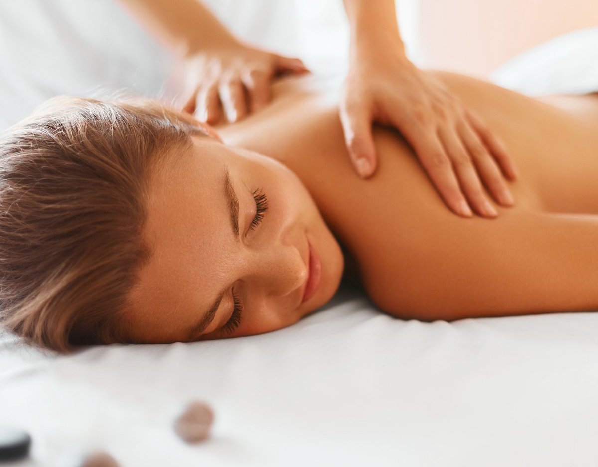 CopperWynd's tweet photo. Not planning on watching the big game this Sunday? Plan a super spa day with your closest friends instead. Enjoy 30% off any regular priced spa treatment on Sunday, February 2. Call 480.333.1841 or email spa@copperwynd.com for reservations. https://t.co/L4y3uf0wcd