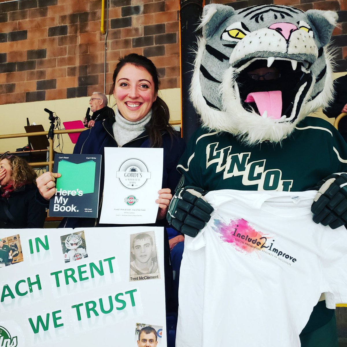 A great night of <a href="/stmlincolns/">St. Marys Lincolns</a> hockey and we celebrate it with this great #GordysPubStMarysOntario Fan of the Game! This fan also received a copy of <a href="/heresmybook/">Michael Jacques</a> &amp; a <a href="/include2improve/">Include 2 Improve</a> T-shirt!!!

#WeAreLincolns 
#lincsfanofthegame