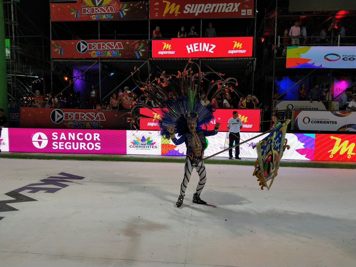 rsudamericana's tweet photo. Arrancaron los #Carnavales2020 y #RadioSudamericana presente en el Corsódromo #NoloAlias #Sambanda 🎉🎉 https://t.co/FrTCS25Q1v