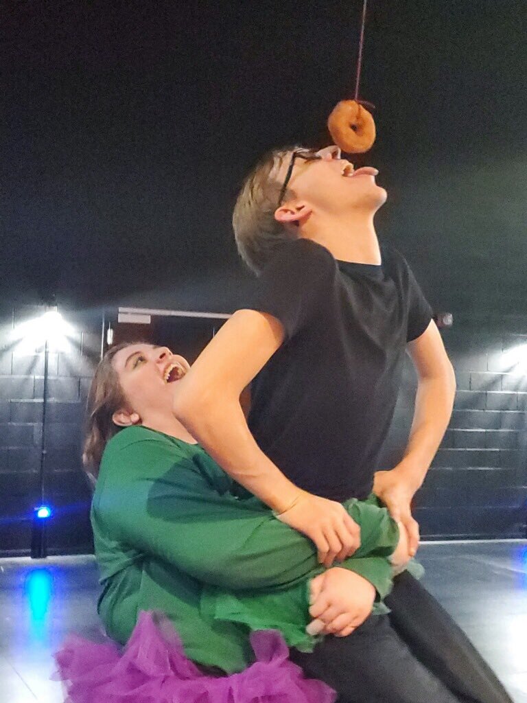 lovebeadcentral's tweet photo. And the winning scavenger hunt photo goes to Ms. David!!!!!! #capafun #donutsfordays https://t.co/DeIG3oLuxj