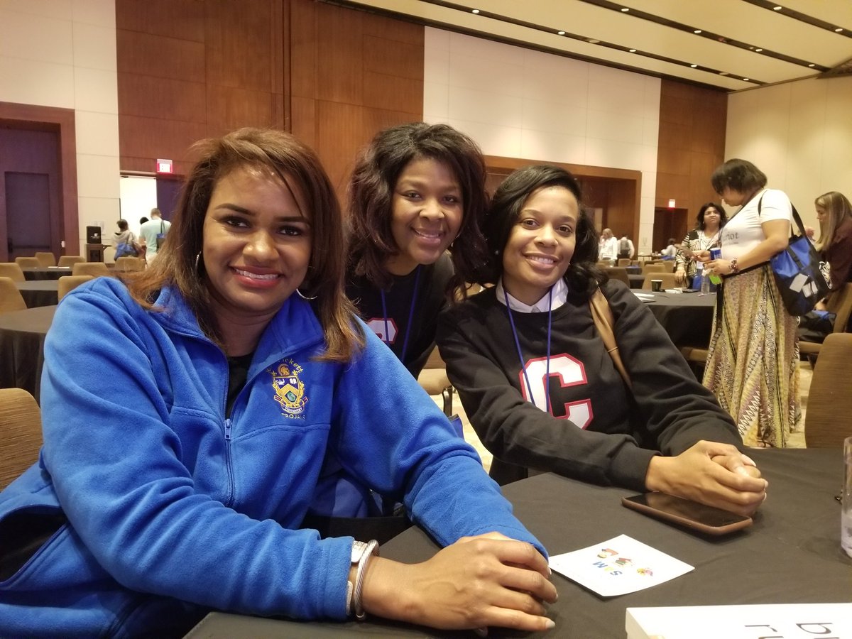 PrincipalBGrant's tweet photo. #SAMSconference @APSCCES @TommyUsherAPS @apsupdate @FickettES @csmithreid https://t.co/KFaWATfeM7