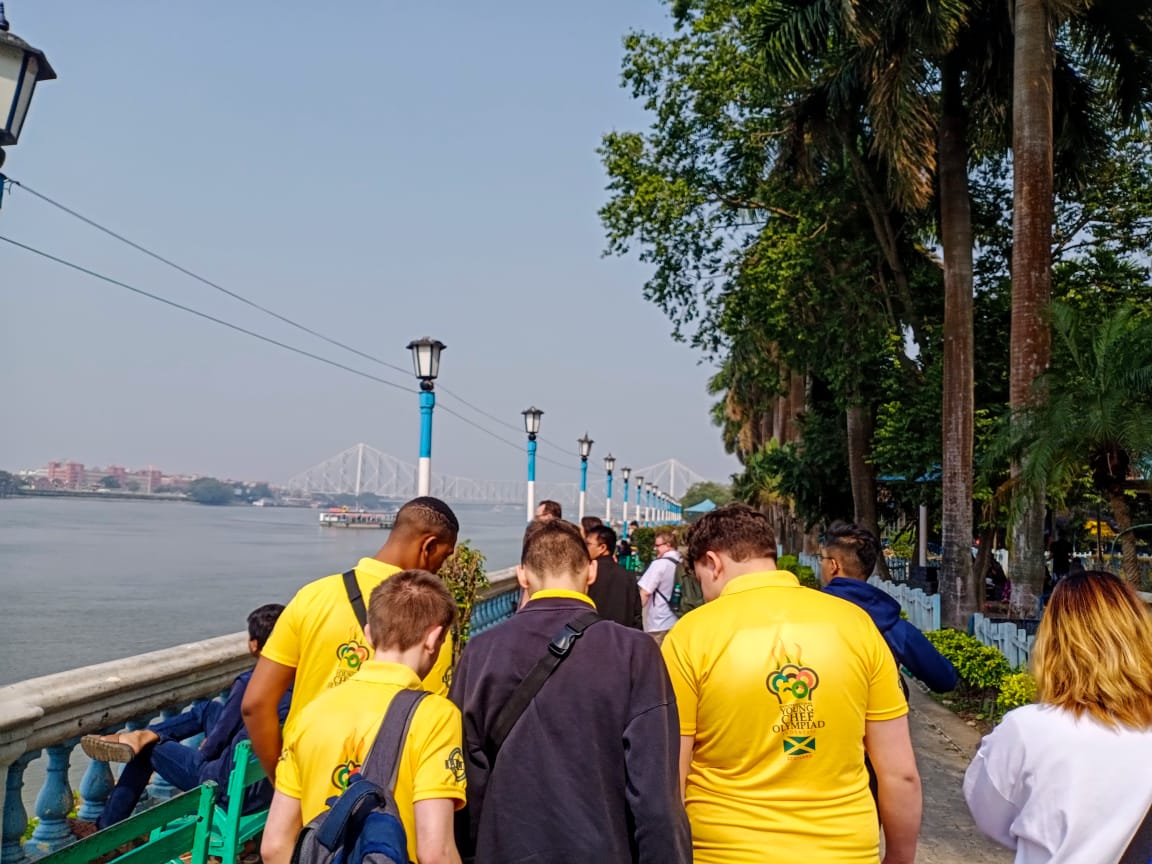 AbhayTodi's tweet photo. Some pictures of group A and Group B from yesterday's sightseeing ! 

#iihmbest3years #YCO2020 #Sustainability #UNsdg #BiggestCulinaryCompetition #GroupA #GroupB  

@subornobose @IIHM_YCOlympiad @IIHMHOTELSCHOOL https://t.co/jwAPyzq4uA