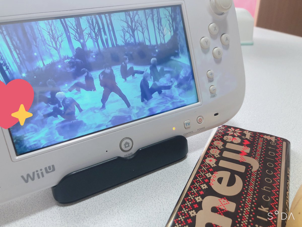 ruajk09's tweet photo. 朝ご飯チョコとかやばいでしょ https://t.co/zfcdell8g9