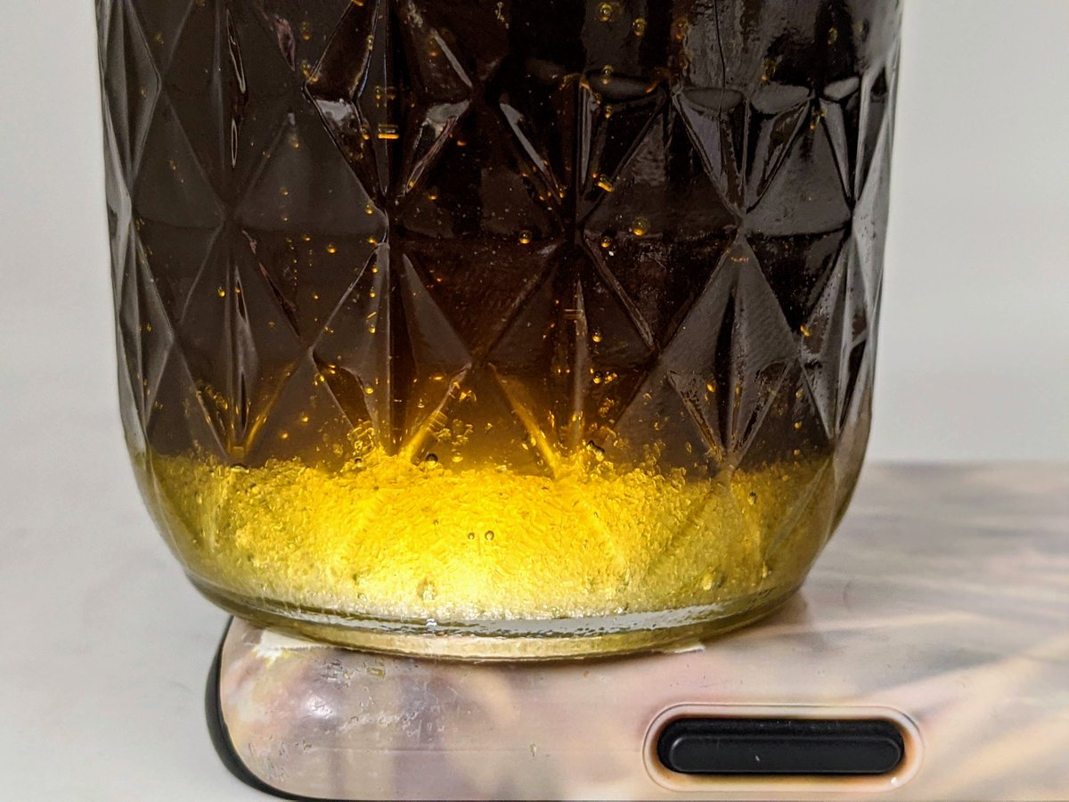 growsciences's tweet photo. THCA layer crashing out on the bottom of our jar of Chemdog D Live Hash Rosin jam.
#ChemdogD #LiveRosin #LiveHashRosin #thca #diamonds #solventless #solventlesssauce #WelcomeToQuality #GrowSciences https://t.co/NoXKNyop4m