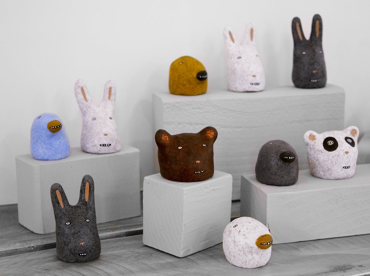 GalleryKayafas's tweet photo. Rebecca Doughty's new "tiny heads" have arrived!
-
#Boston #BostonArts #SoWa #contemporaryart #art #RebeccaDoughty #Animals https://t.co/uYJxstzNVG