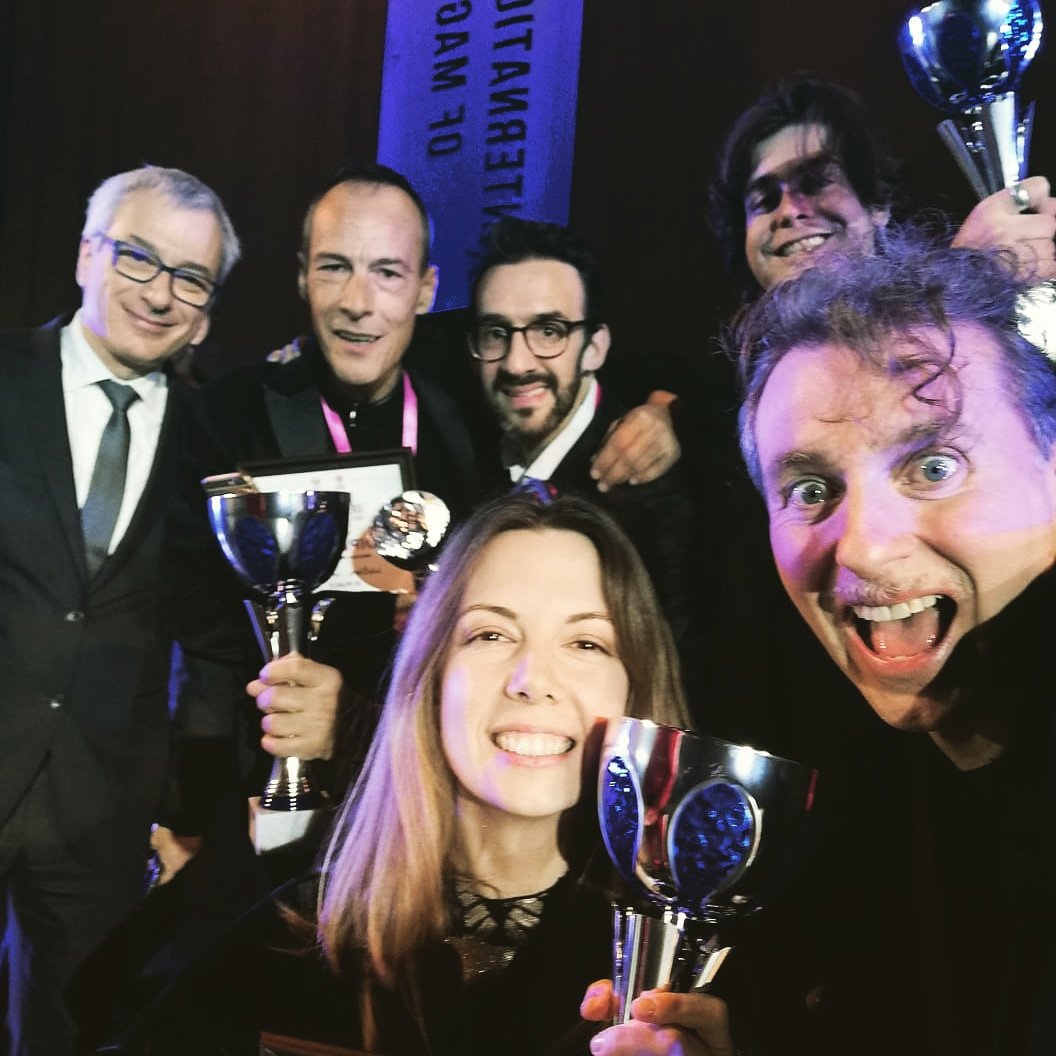 Thank you Russia! 
Italian Team "cmi college" awarded in Saint Petersburg during International Forum of Magicians 2020.  First, second and third prizes. With me Sergio Starman, Disguido (Guido,Isabella), Riccardo Negroni, Andrea Baioni.