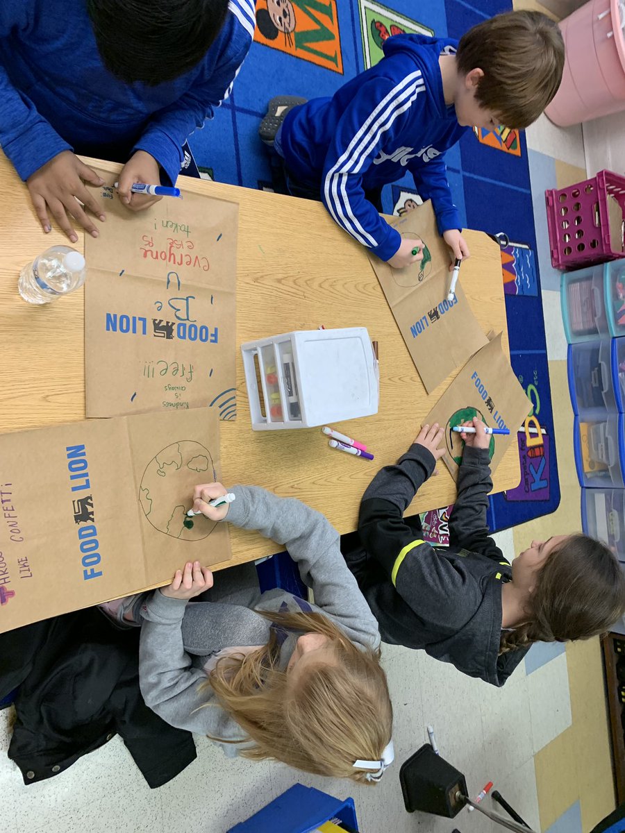 rnunesycsd's tweet photo. Ss are looking forward to putting g a smile on someone’s face as they buy their groceries.  You never know who is in need of a pick me up @DareDolphins @shutton22 @KingofReading31 @KidsforPeace #YCSD #thegreatkindnesschallenge #ycsdlead #engagedycsd https://t.co/EtSz9XYqbh