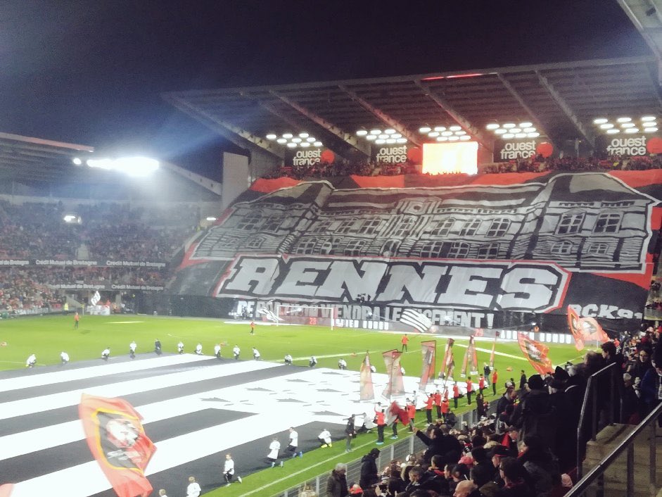 #sfrcfcn Bravo aux deux équipes @staderennais @FCNantes bravo à Alan #Stivell #BroGozh Vive le foot ! Vive la Bretagne! @BASonerion @produitenbzh @regionbretagne #emojibzh ! @StivellAlan