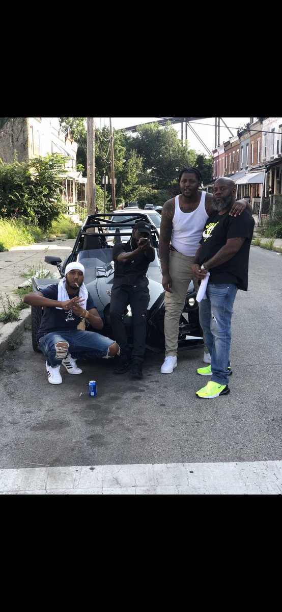 NasNeverLose's tweet photo. #RipFlex DaSteppa Free SpookeRaw #ParksideLegends 5200 https://t.co/nPUg4m9hoA