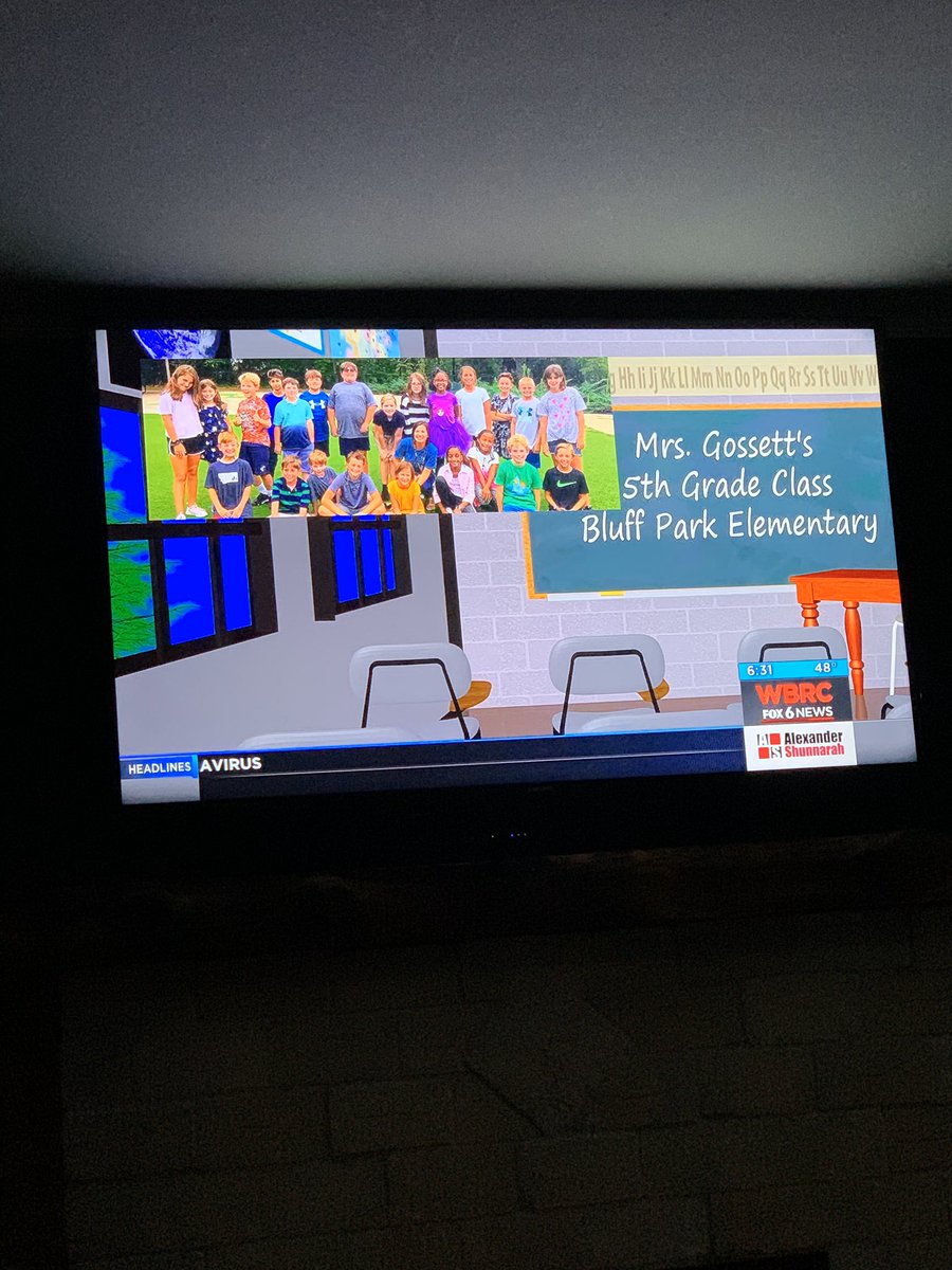 TheGossettKids's tweet photo. We’re famous! Love these kids so much! Thanks for the shout out @WBRCgoodday @WBRCnews @Mickey_Ferguson #bpesinspired #subitusparco #5thgrade #relationshipsmatter #family ❤️💚💙💜🖤 https://t.co/TgUtX7FvYD