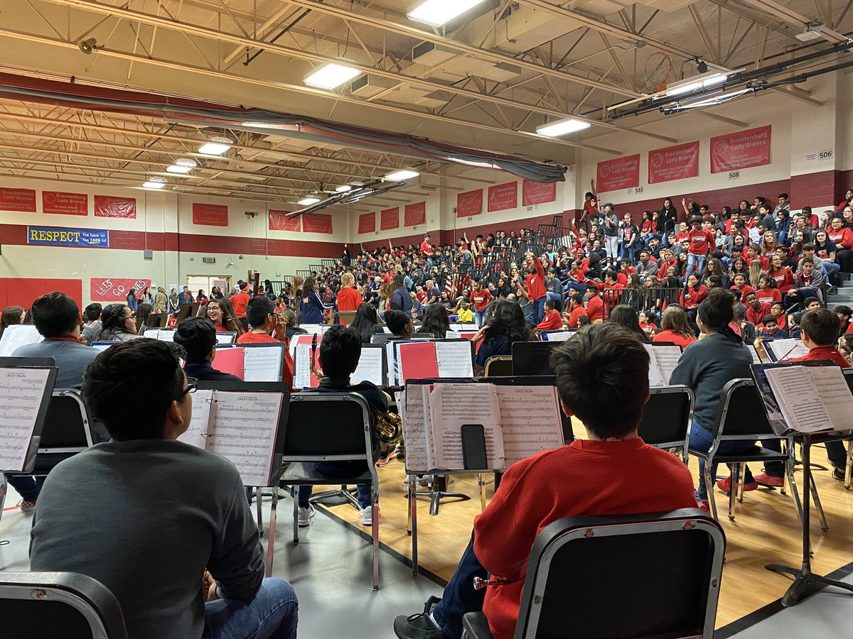 Spring Pep Rally! <a href="/GISDArts/">GISD Fine Arts</a> <a href="/CCBMS_Braves/">Brandenburg MS</a> #ChooseGarlandISD