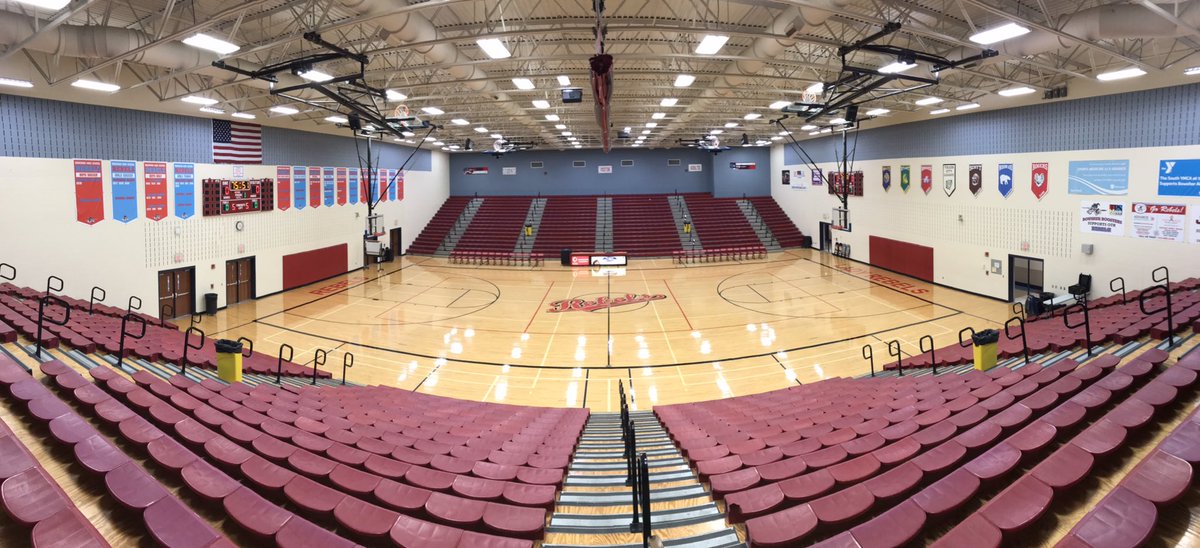 hehl_shawn's tweet photo. Tonight for @BCSNsports takes me to the South End of Toledo for a @AthleticsTPS matchup between the @PolarBearScore and the @bowbball live on the BCSN Now app and on Gameday Nation. @IJPbroadcasting and @TheBrandLoe will bring you tonight’s action. #tvstuff #sports https://t.co/zmrMxJK7ib