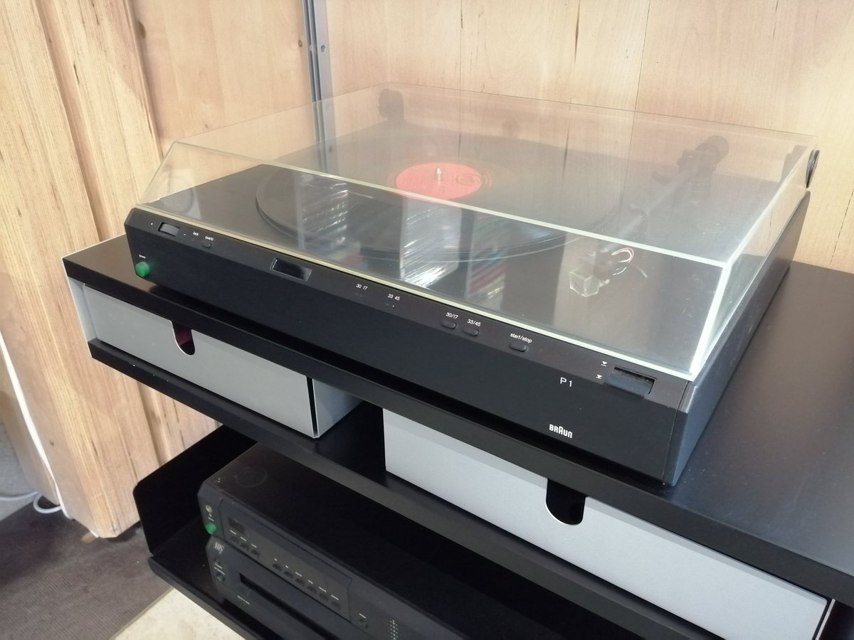 RyanBallDT's tweet image. Checking out some beauties today... #sitevisit #designclassics #ilovemyjob @DTassoc #DesignTech #fightfordt