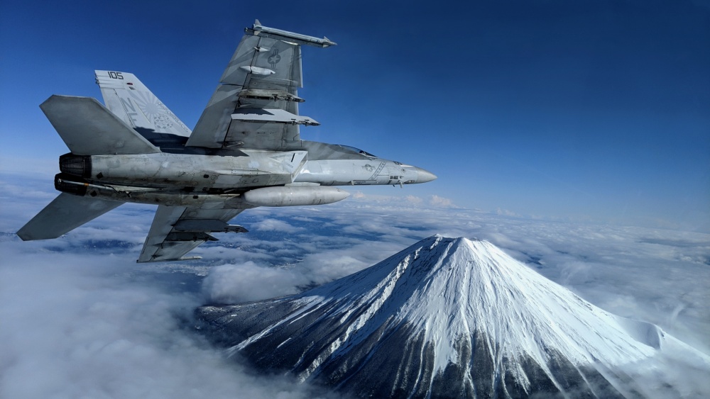 INDOPACOM's tweet image. An F/A-18F #SuperHornet assigned to the @FlyNavy #Diamondbacks of Strike Fighter Squadron @CVW5_VFA102 conducts flight operations in the @US7thFleet area of operations. #MtFuji #CTF70 #FreeandOpenIndoPacific.