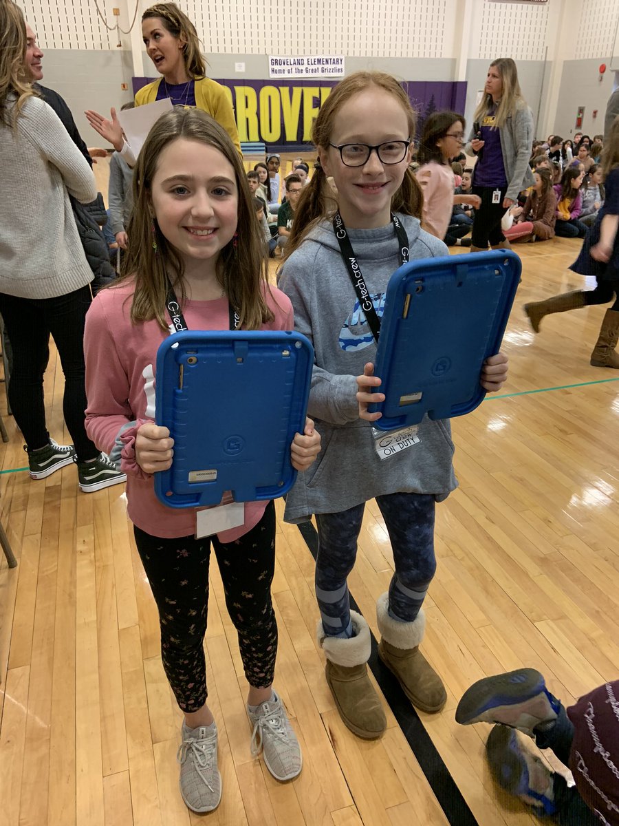 Super proud of these 5th grade G-Tech Members who took photos and videos at our January Great Grizzly Assembly today!!! #cbsdtech #gtech 📸🎥💛💜🐻