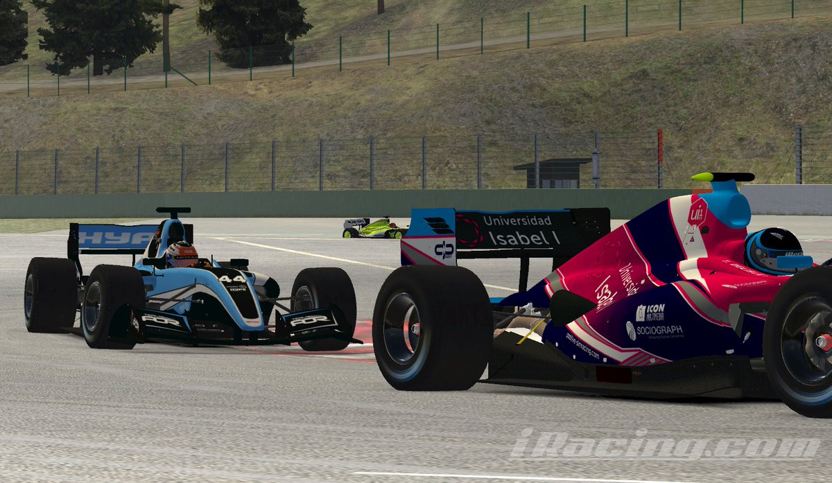 Team__AOR's tweet photo. Photos from tonight's events. 📸 Wow! The vast mix in aero choices made for some very exciting battles that took an entire race to resolve! 🔥
Congrats to 🔵@PhilEReid🔵 on a determined podium in the sprint race! #TeamAOR
Thanks to all who took part! 💪@ApexOnRacing #FR35 https://t.co/R33o2ehrst