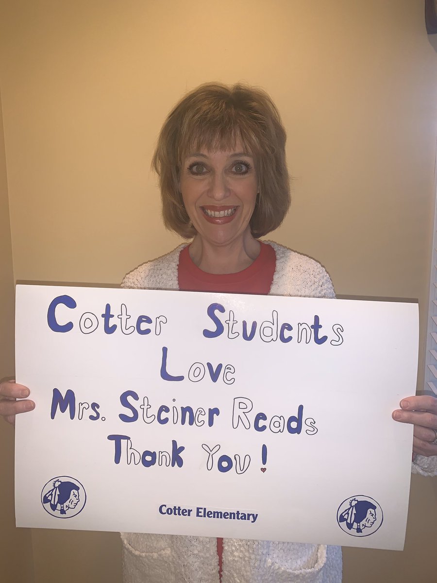 MrsSteinerReads's tweet photo. Today I received this precious poster from some of my viewers from Cotter! Thanks little Warriors! Mrs. Steiner loves you too! Keep reading! #read #MSR #warriors #bomberpride https://t.co/H3U7vkUBBv