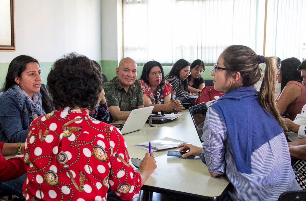 AlcaldiaPopayan's tweet photo. #Educación| En la Institución Educativa INEM se reunió la Sec. de Educación con los tutores del Programa #TodosAprender, con el fin de conocer cómo ha sido el avance del programa en las diferentes instituciones educativas y sí es necesario realizar algunos cambios en él. https://t.co/V6jNLTR02o