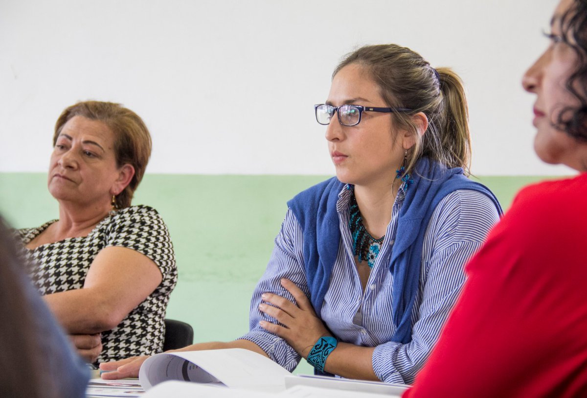 AlcaldiaPopayan's tweet photo. #Educación| En la Institución Educativa INEM se reunió la Sec. de Educación con los tutores del Programa #TodosAprender, con el fin de conocer cómo ha sido el avance del programa en las diferentes instituciones educativas y sí es necesario realizar algunos cambios en él. https://t.co/V6jNLTR02o