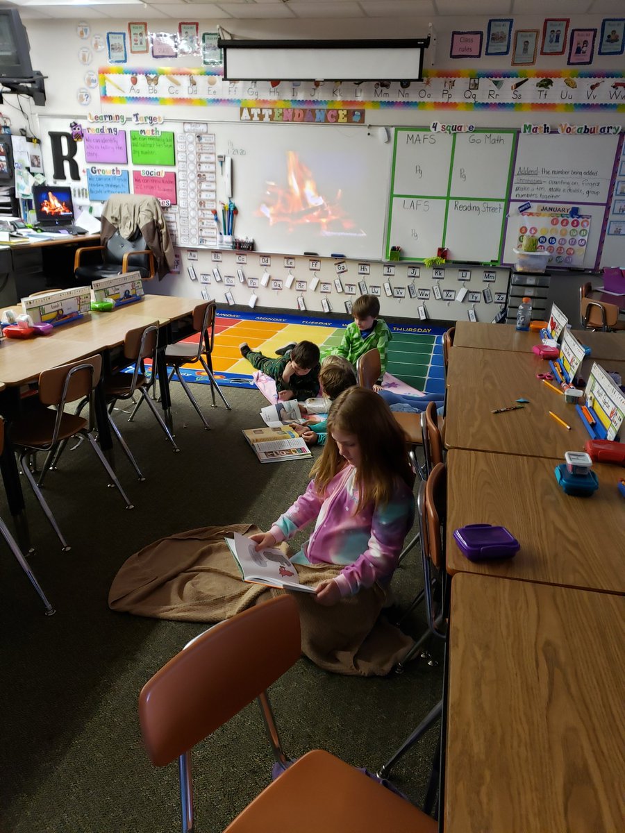 m_rowe's tweet photo. Literacy Week Fun! Ss have fun reading by the campfire in their PJ's! @CBosse_HES  @CitrusSchools #LiteracyWeek2020 #1stgradereaders https://t.co/e9UHE0GhLk