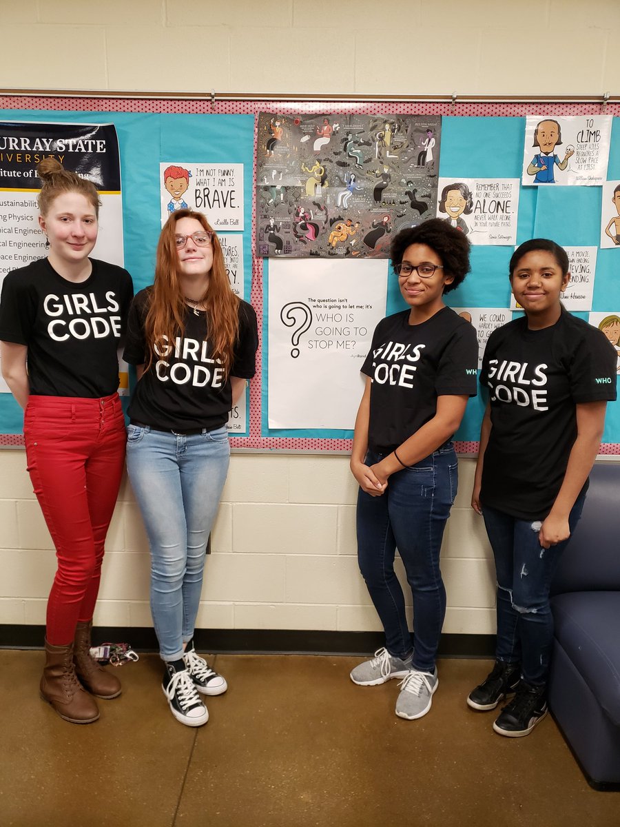 drmcguffin's tweet photo. Ok, who knew that @GirlsWhoCode sent boxes of snacks to new groups? @HardinCoSchools EC3 got 8 boxes of goodies upon startup of their Girls Who Code club. Awesome! @CSforKY #STEM4Ky https://t.co/djMtEnxKYf