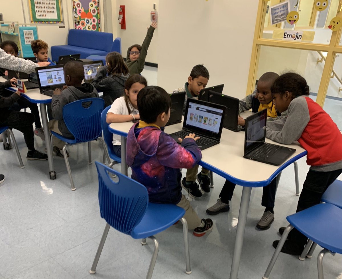 medialady15's tweet photo. Celebrated Florida Literacy Week with Axis 360 lessons! 📚
#ereadingfun 📖 👩🏻‍💻 📖 👨🏻‍💻 
#MiamiReads 
#leadersread #readingwall 
@PerrineAcademy 🥰
@MDCPSSouth 
@MiamiSup https://t.co/O47joSrJ89