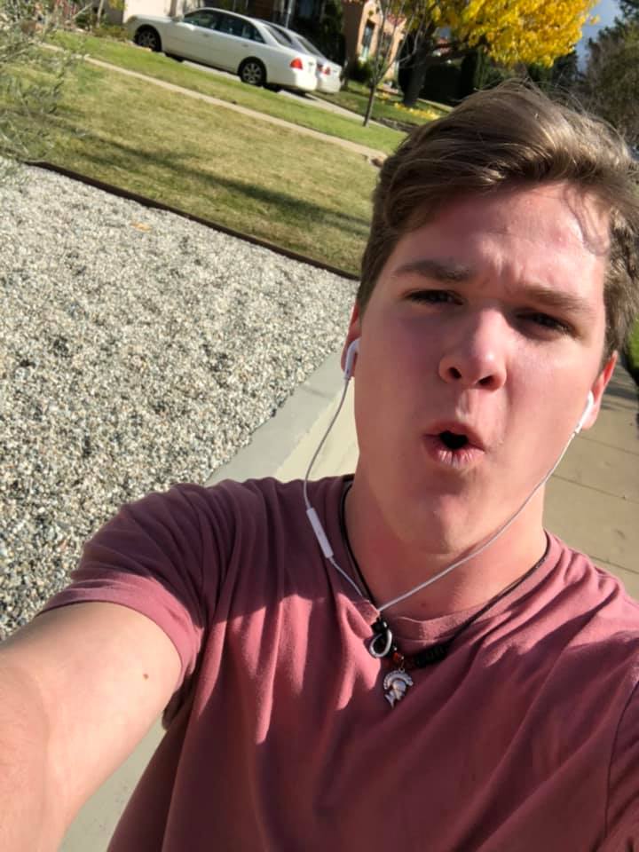 Bluecoats's tweet photo. Happy #FitnessFriday from #Bloo20! We're getting #BluecoatStrong with a little help from @MarchingHealth 💪🏃♀️ https://t.co/MhcNbjCT2Z