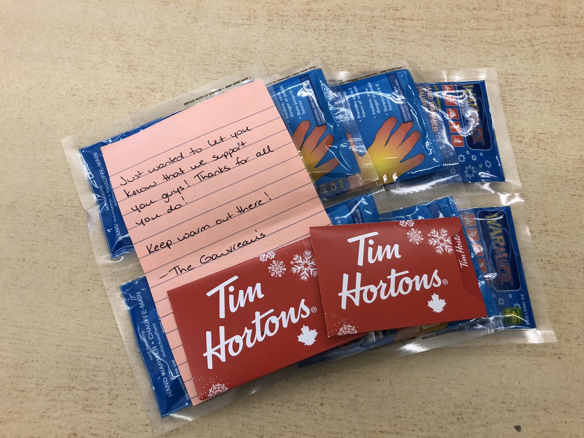 Angela Hoffman tweet media