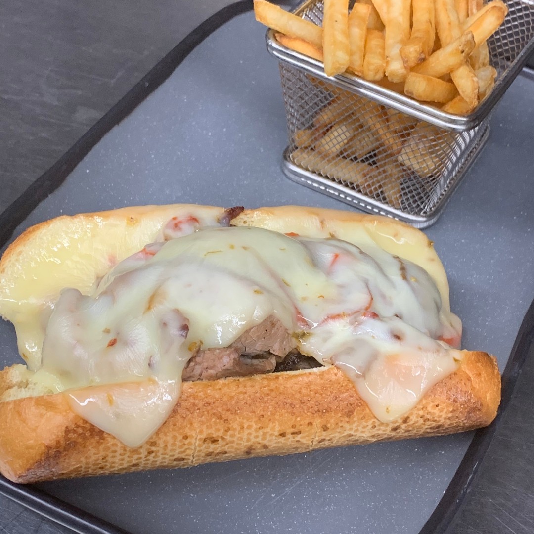 RustysatBlue1's tweet image. Our Philly Cheesesteak Sandwich!
.
.
.
Come try it today!
.
.
.
#rustysatblue #villageofbluemountain #philly #bbq #foodporn #getinmybelly #yummm #cheesesteak