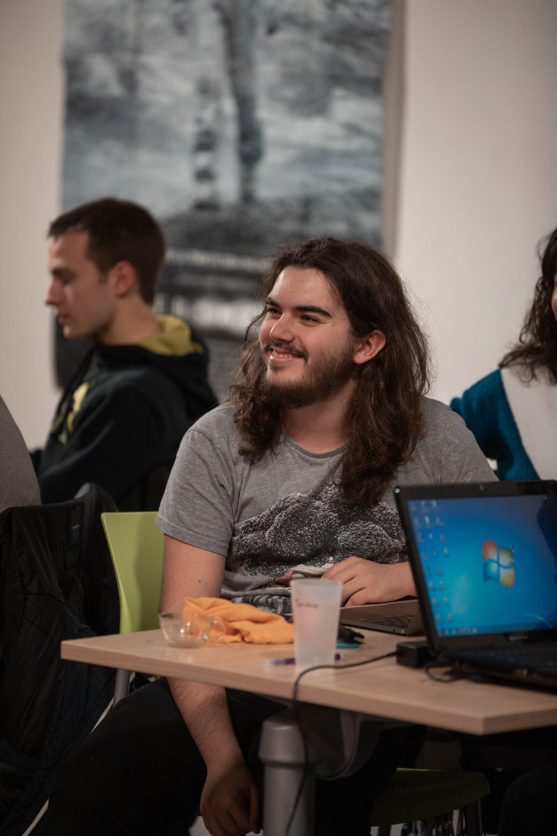 Le live reprend à 00:30 ! 
Retrouvez-nous pour la 4ème épreuve : LE LOUP GAROU 🐺🐺

twitch.tv/les24hduweb

youtube.com/watch?v=5_nVrQ…