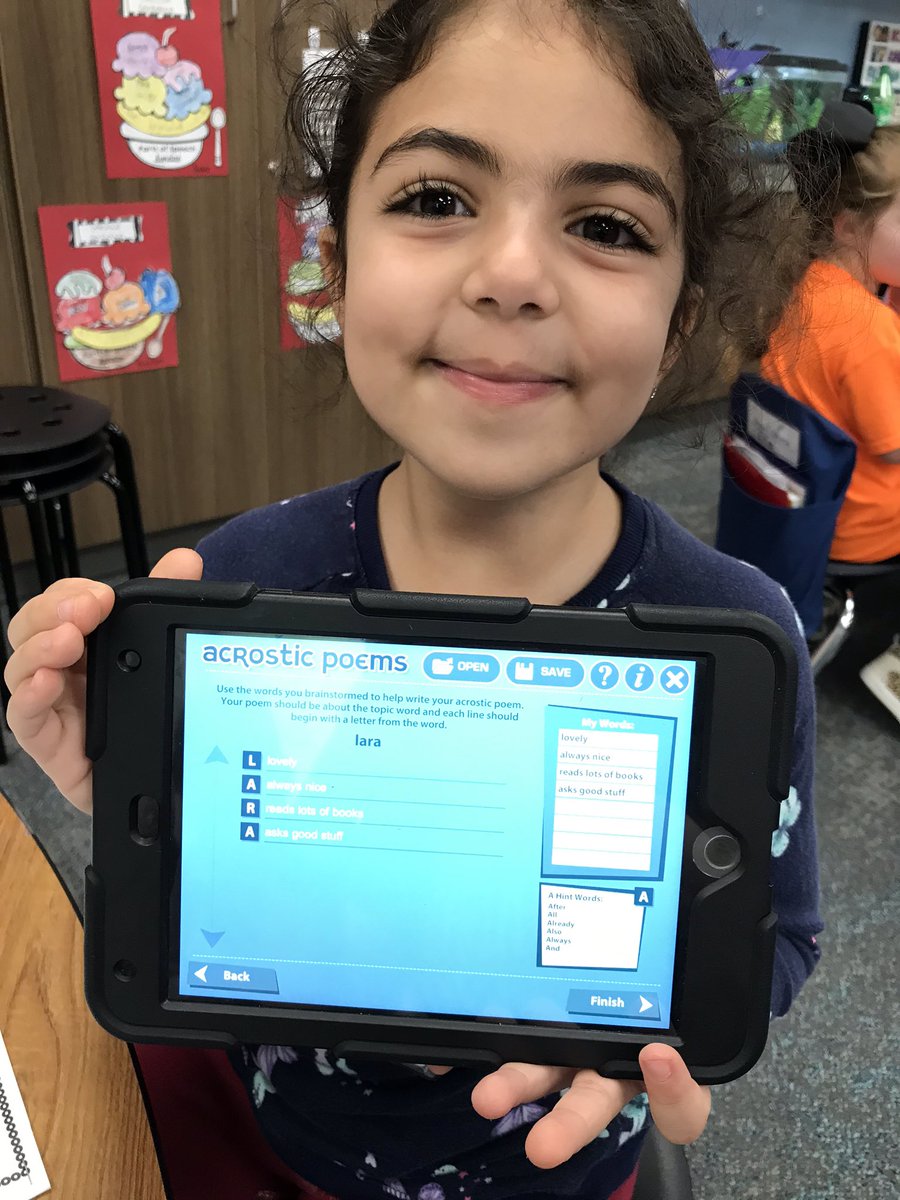 Kiddos loved writing poems on the Read Write Think app! #kisdelemtech #creechpride