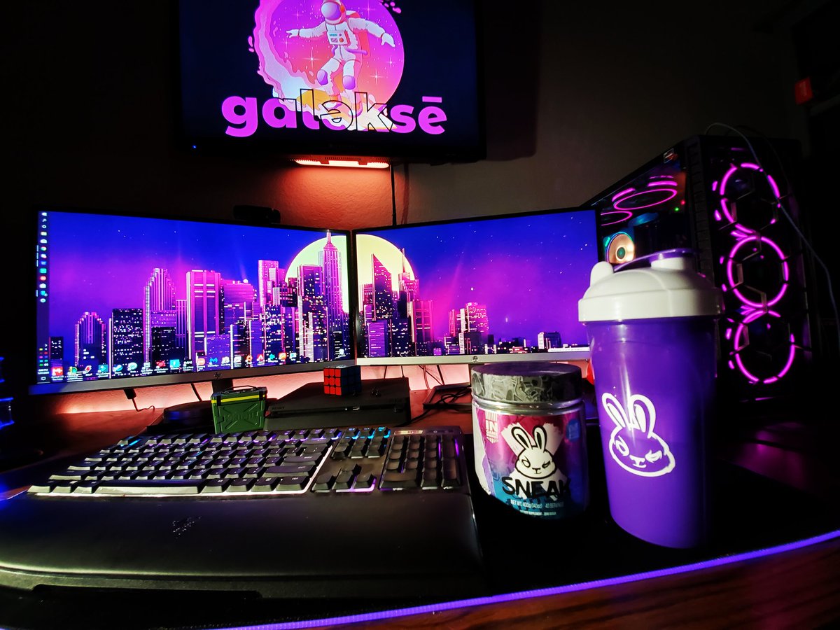 galekseTV's tweet photo. I ordered samples and chose my favorite. #sneakblueraspberry is the best! @wearesneak #sponsormeplease 😂

#Fortnite #twitchstreamer #codmw #razergaming #rgb #purple #amdryzen #gaming #battlestation #rt #corsairgaming #pcgaming #leagueoflegends #apexlegends #uno #discord https://t.co/FhwFk7QWLN