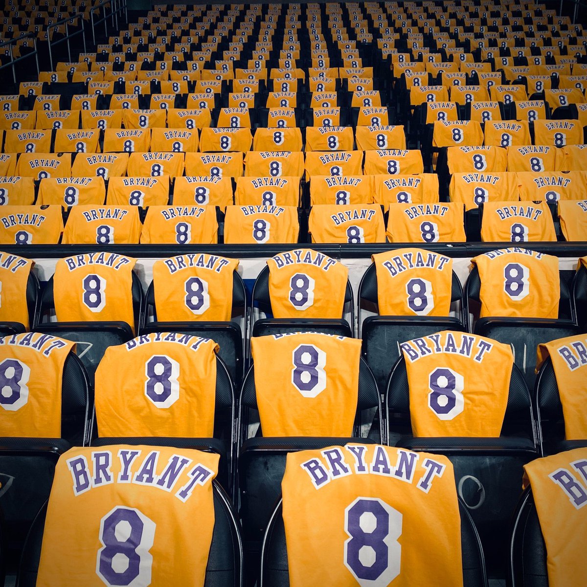 BernaViana29's tweet image. Tonight at Staples Center! #LakeShow #nba #nbatalks #KobeRIP