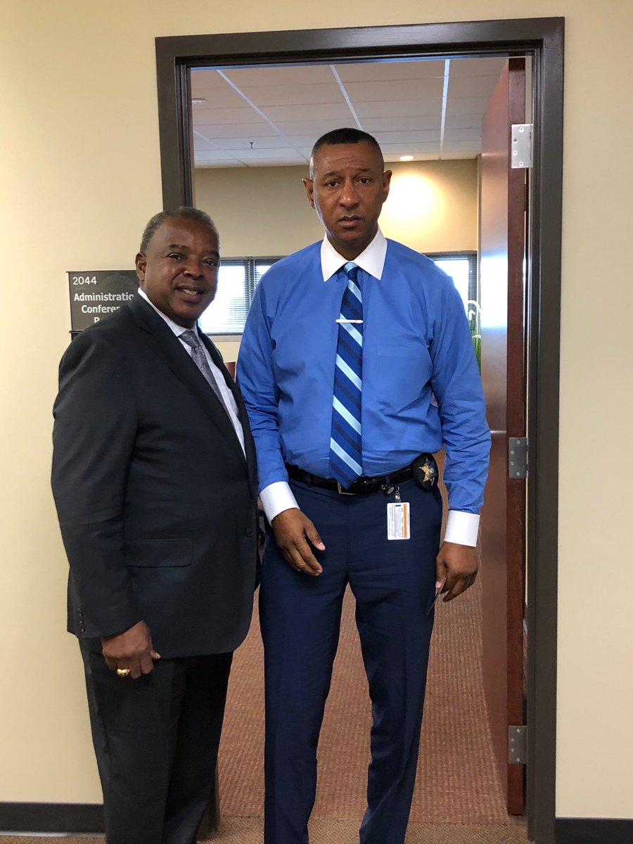 brucefornc's tweet photo. As a US Congressional Candidate representing the Triad (NC 6th District), it was a pleasure to discuss ways we can work collaboratively to enhance public safety in our community with Forsyth County Sheriff Bobby Kimbrough. https://t.co/dbLoRt6hS6