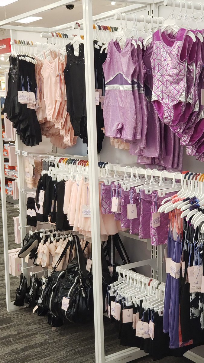 EricjTarget's tweet image. 2020 More Than Magic set!! Way to go team ! @target_marcy @Djoumbarry @phillypoe @Puneet_Math